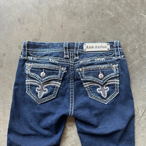 Rock Revival Essie Easy Straight Jeans Women's 27 Dark Wash Distressed Denim - Picture 10 of 15